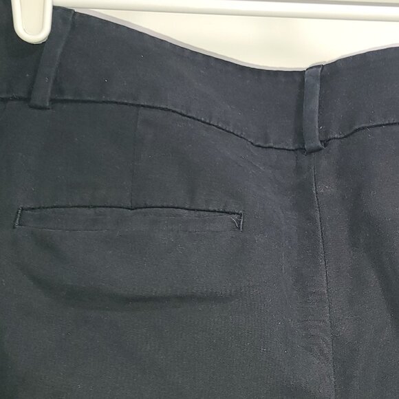 ANN TAYLOR LOFT MARISA CROPPED BLACK COLOR CAPRI PANTS - SIZE 4 - Picture 7 of 17